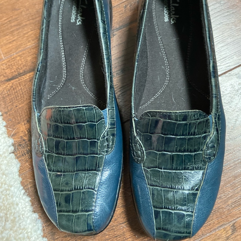 Clarks Two Toned Blue Croc Slip-on Shoes